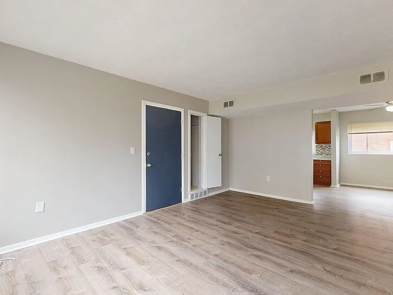 18923 Hilliard Blvd — Photo 19