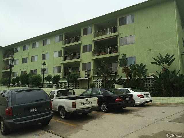 1st image of 1301 S Atlantic Blvd APT 526