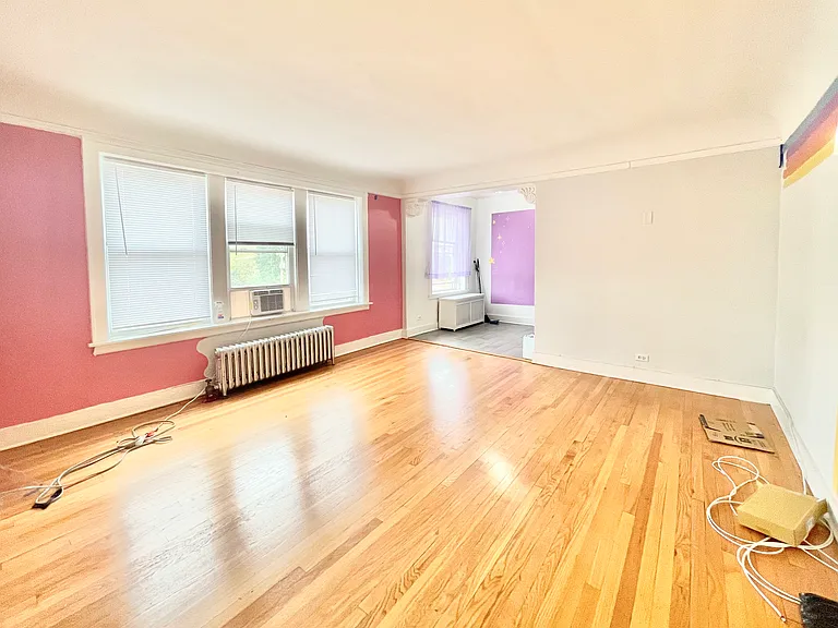 2081 W Lunt Ave #K3 — Photo 1