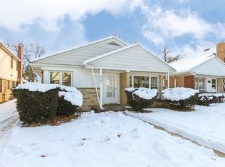 6307 W Estes Ave, Chicago, IL 60646