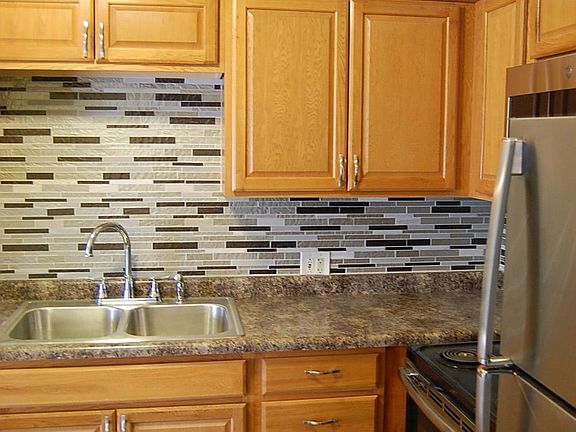 2nd image of 228 Des Plaines Ave #307