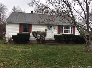 160 Shadycrest Dr, East Hartford, CT 06118