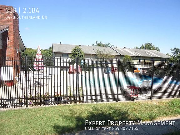 2nd image of 3478 Sutherland Dr