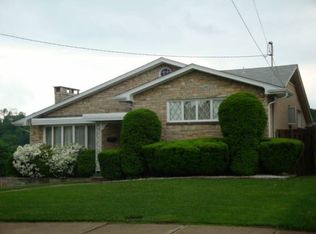 138 Roberta Dr, Homestead, PA