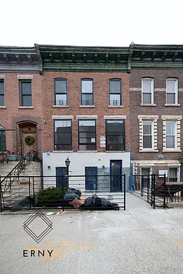 Rented by ERNY LLC | media 8