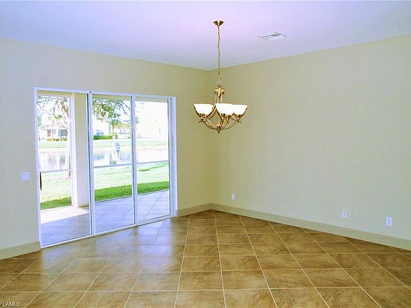 4th image of 3014 Lake Manatee Ct