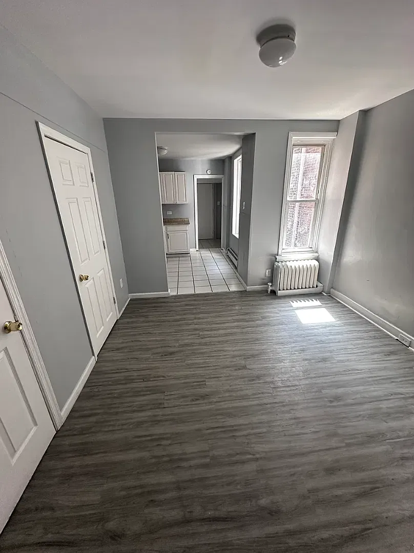 6302 Reedland St., 3 Bedrooms, 1 Bathroom House for $1,395/ Month — Photo 4