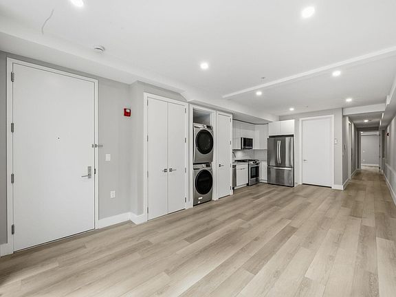 5th image of 77 Van Reypen St #1