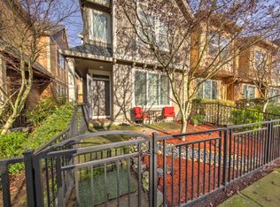 1283 SE Roundelay St, Hillsboro, OR