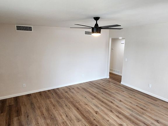 5th image of 9711 E Creek St