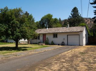 854 NE 10th St, Bend, OR 97701