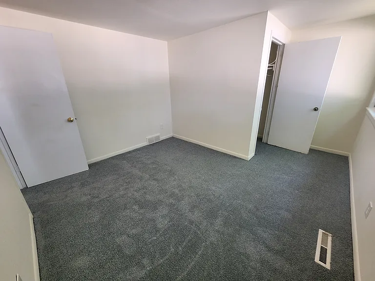 22712 Harper Ave #1 — Photo 9
