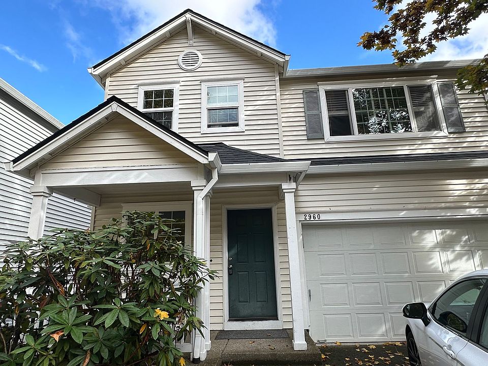 1st image of 2960 NE Lange Ct