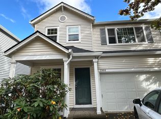 2960 NE Lange Ct, Hillsboro, OR 97124