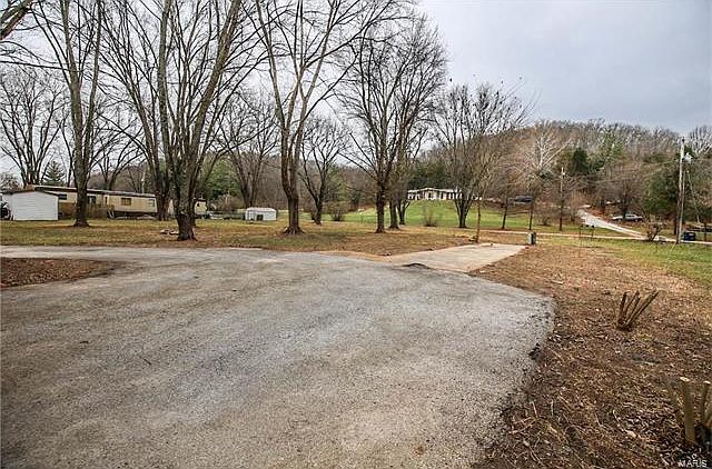 2nd image of 5071 Deanna Dr