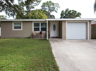 10206 121st Ave, Largo, FL 33773