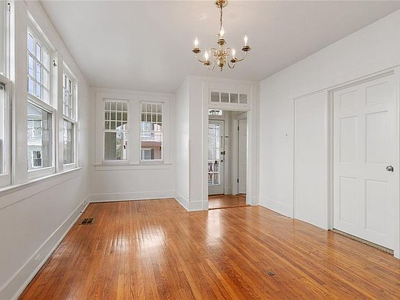 3rd image of 6034-36 Prytania St