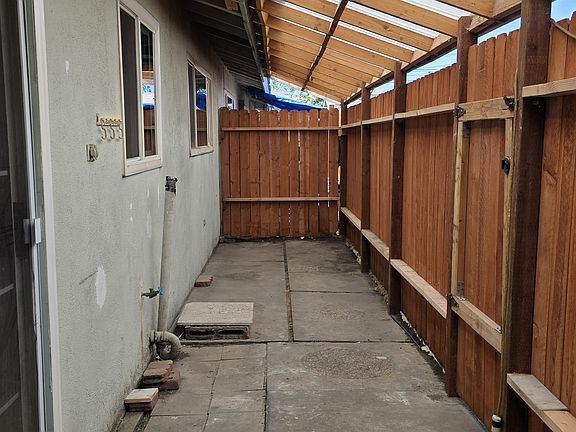 3rd image of 3053 W Coolidge Ave APT 2