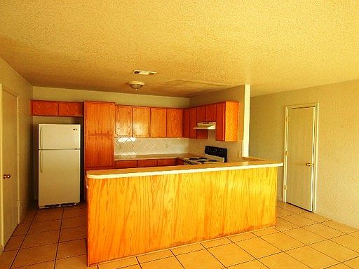 4th image of 1000 Taylor St APT B