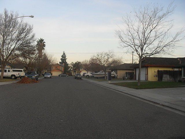 2nd image of 1613 Pink Ave