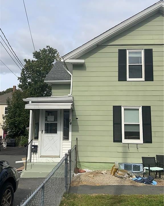 1st image of 14 Coutu Ct