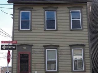 700 W Wilkes Barre St, Easton, PA 18042