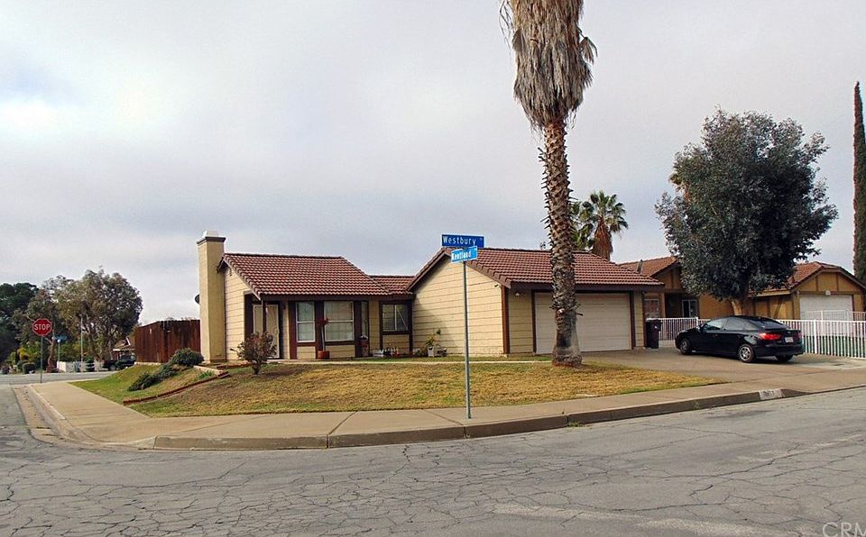 1st image of 12957 Westbury Dr