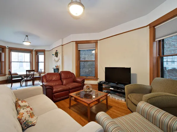 3508 N Sheffield Ave APT 1, Chicago, IL 60657