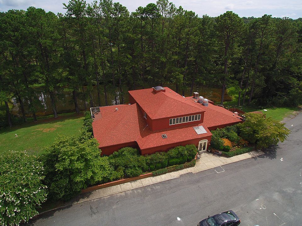 1st image of 9789 Richmond Hwy