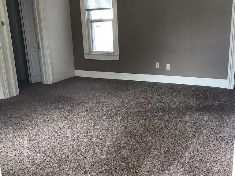 704 Chippewa St #704 — Photo 8