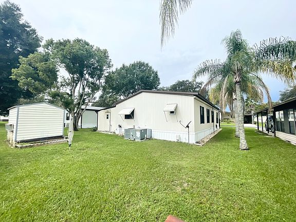 4th image of 4848 Meadowlark Dr