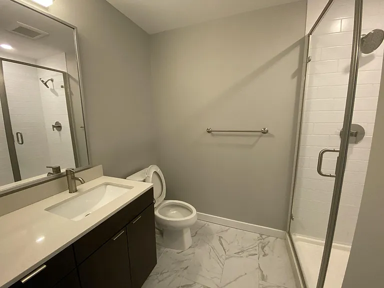 ONE501 — Photo 122