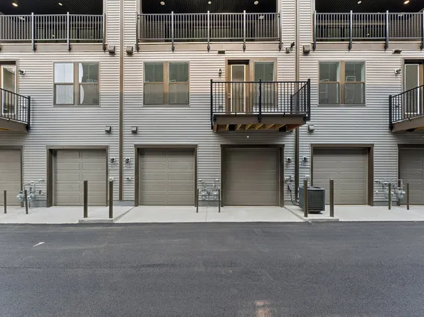 112A Locke St, Baltimore, MD 21230