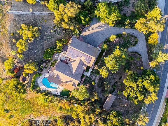 2nd image of 47 Coolwater Rd