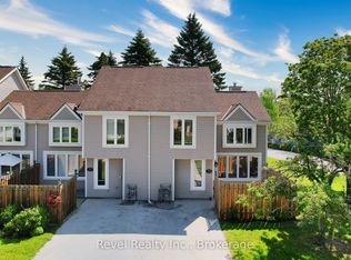 173 Vacation Inn Dr, Collingwood, ON L9Y5G4