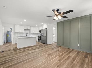8231 Simons Dr, Norfolk, VA 23505