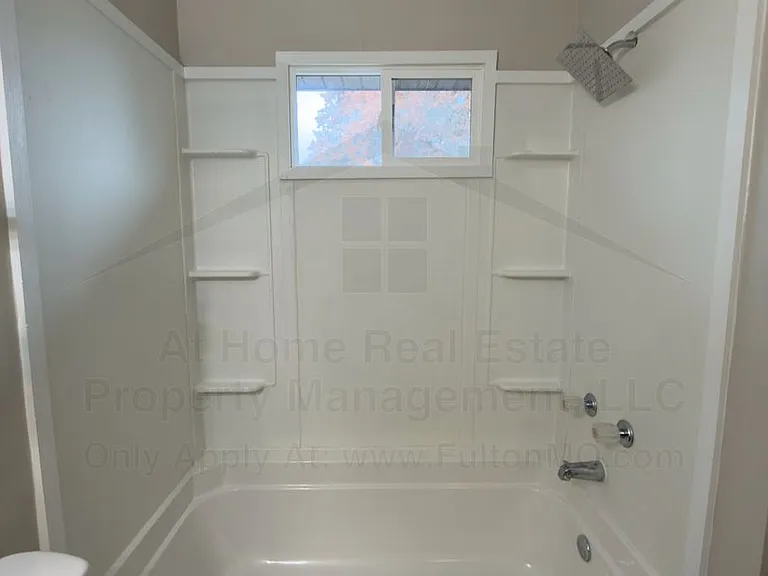 1822 Springdale Ct — Photo 18