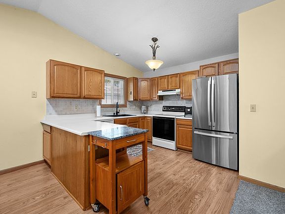 5th image of 2726 Linwood Ct #2726