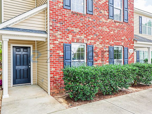 2nd image of 1004 Spring Forest Rd #A