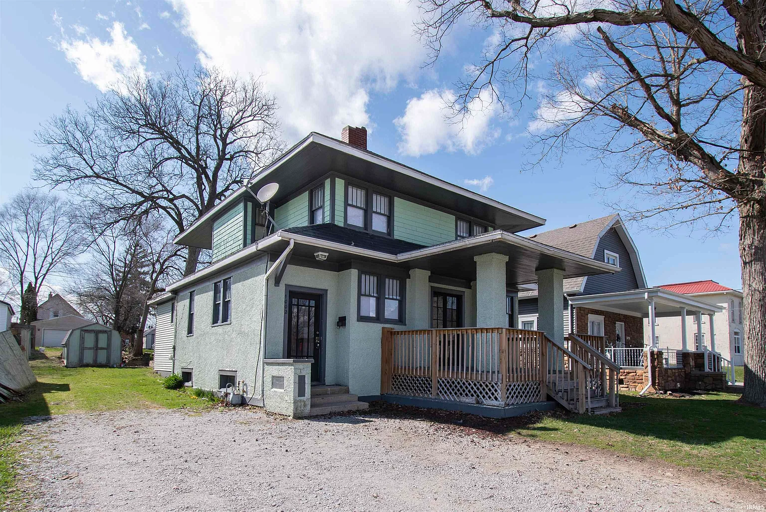 1002 S Cavin St photo 1