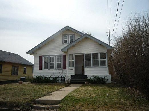 1st image of 914 31st St