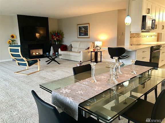 4th image of 8001 Sand Point Way NE Unit C33
