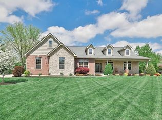 7042 Yankee Estates Dr, Middletown, OH 45044