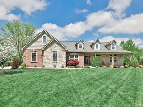 7042 Yankee Estates Dr, Middletown, OH 45044