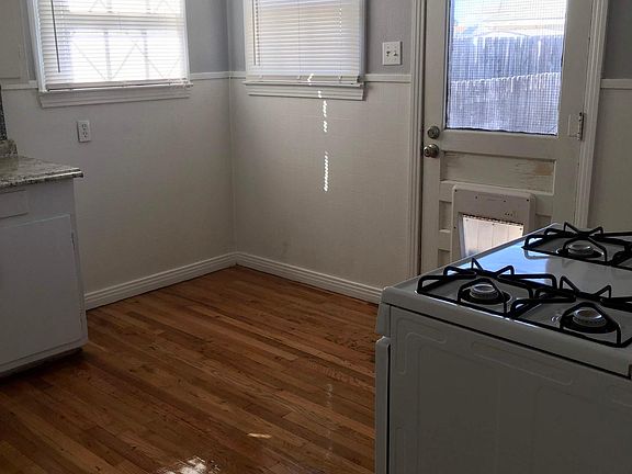 5th image of 2614 Roosevelt Ave
