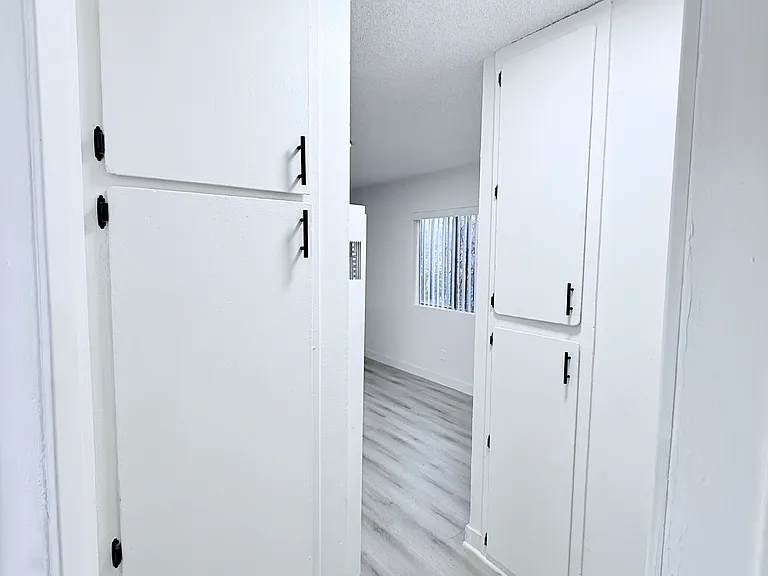 5039 Alhambra Ave #A — Photo 11