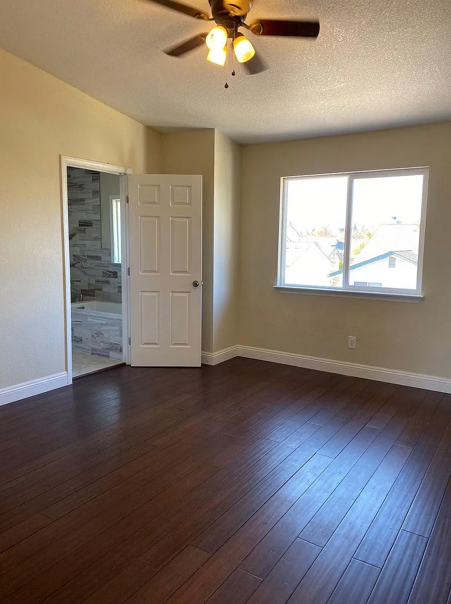 Building Photo - 8012 Healy Ct