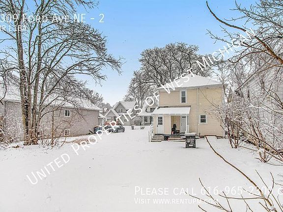 3rd image of 1309 Ford Ave NE #2