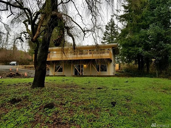 5th image of 1419 Wynooche Ave W