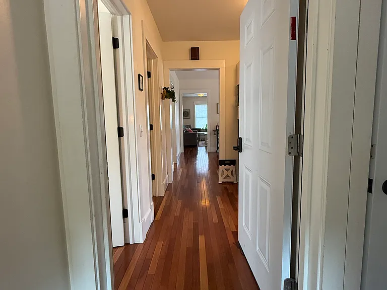 430 Shelburne Rd #3 — Photo 11